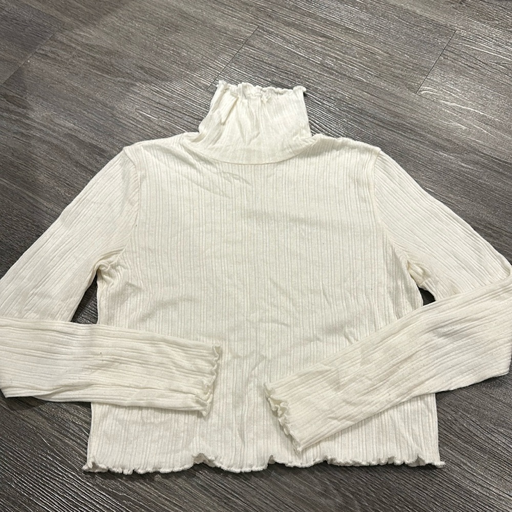 Madewell Lettuce hem cropped turtleneck